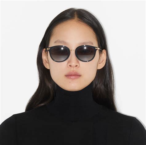 burberry frames women's|women's burberry round frame sunglasses.